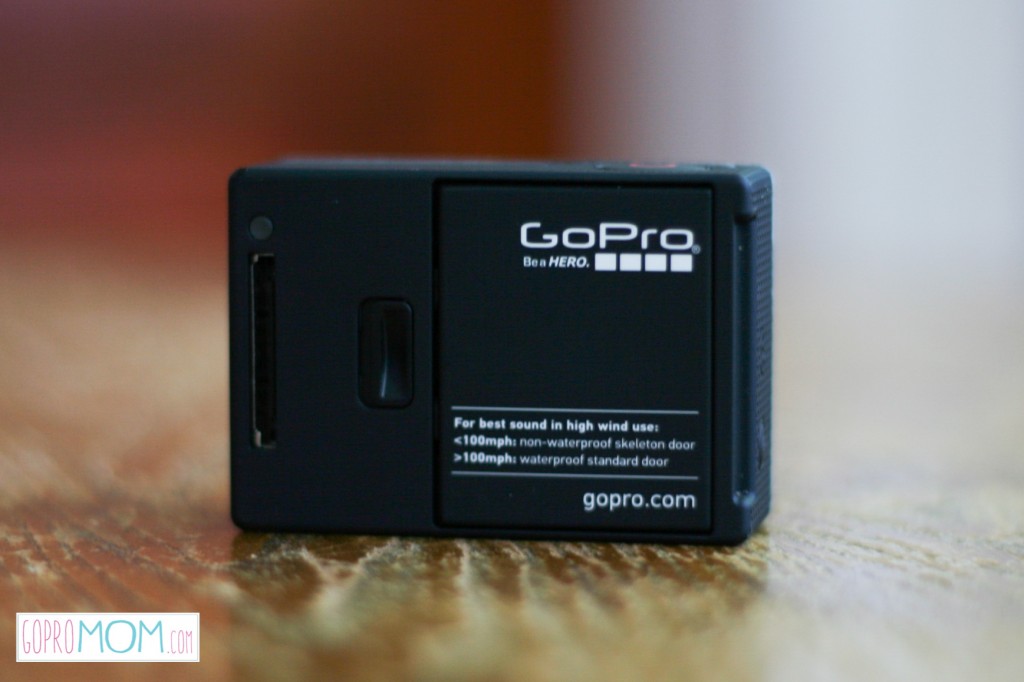 No Viewfinder - back of the GoPro camera - gopromom.com