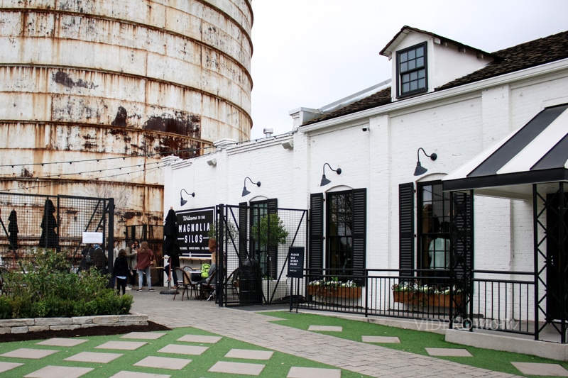 Magnolia Market Bakery Outside