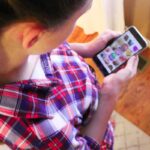 Managing Your Tween And Their First Cell Phone