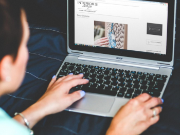 Feat How To Make More Money On Your Blog With Video Content W Amber Bracegirdle From Mediavine