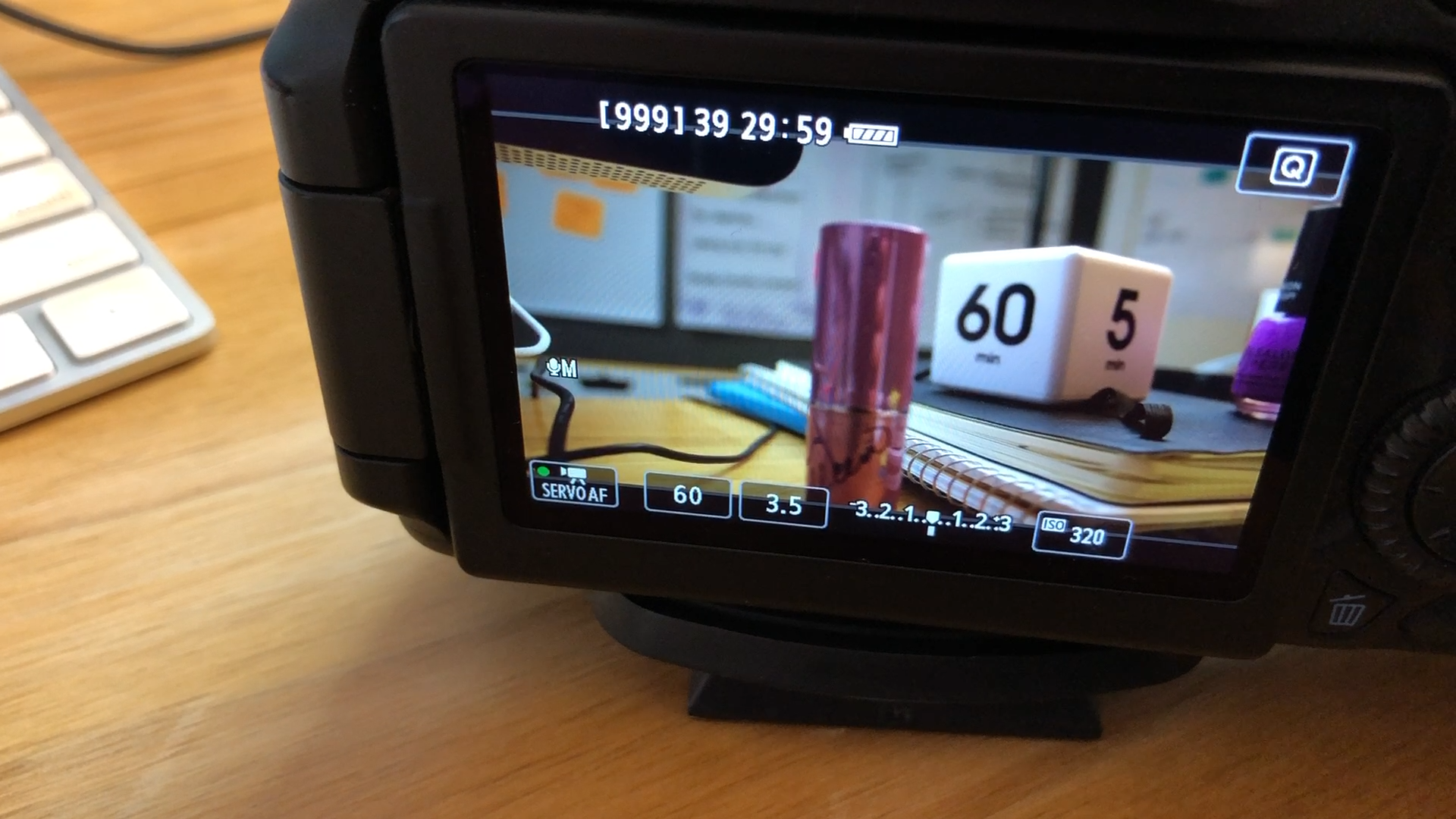 Lcd Monitor On Canon 70d Dslr Video Settings Manual Mode